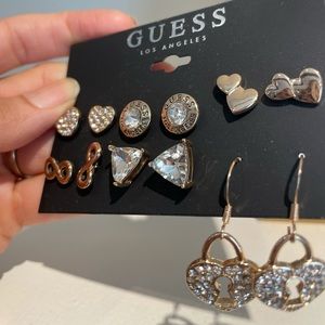 Set of guess earrings